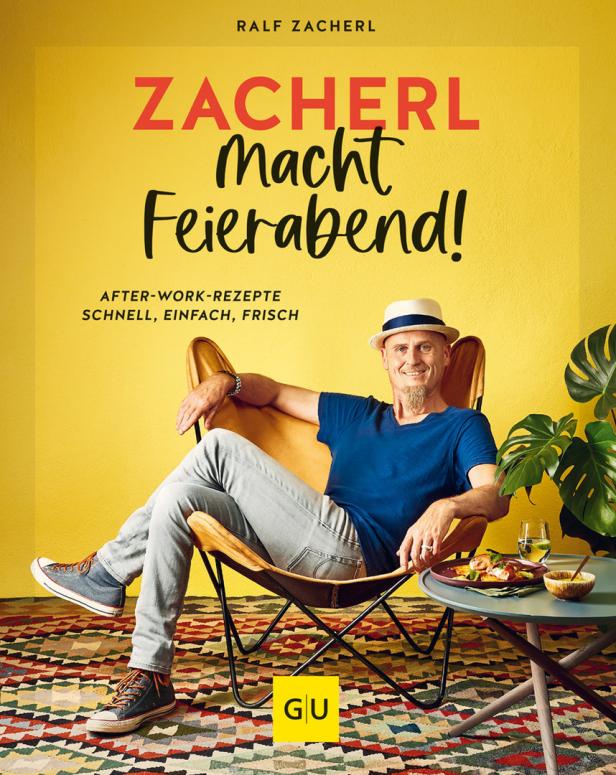 Das Cover des Buches „Zacherl macht Feierabend!“ mit Ralf Zacherl in einem Sessel.