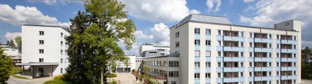 Deckenteile abgebrochen: 33 Zimmer in Rehaklinik in NÖ bleiben gesperrt