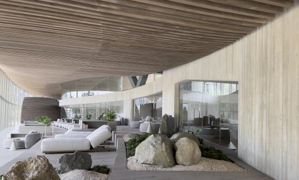 Star-Architekt Hadi Teherani designte Spa im Salzburger Land