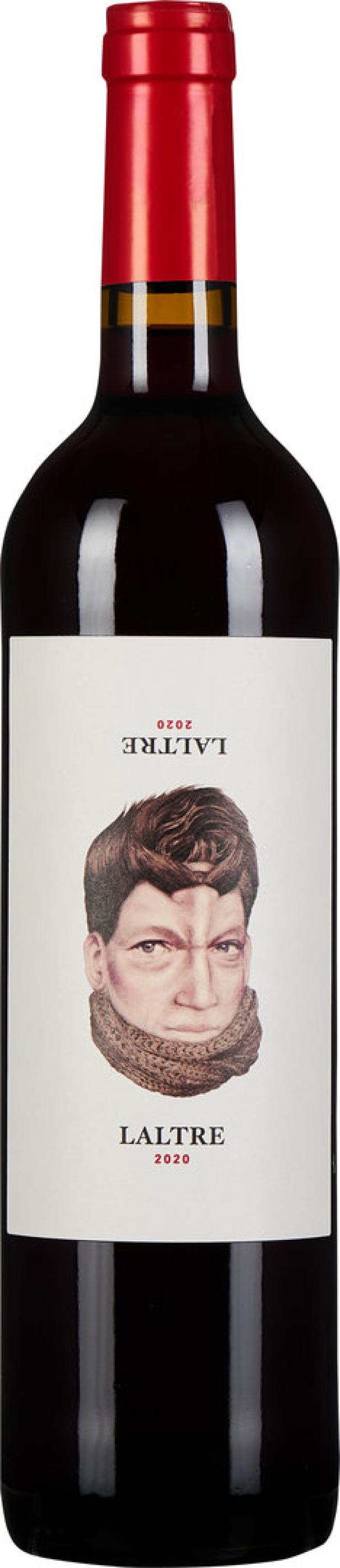 Eine Flasche Rotwein „L'Altre 2020“ mit einem Porträt auf dem Etikett.