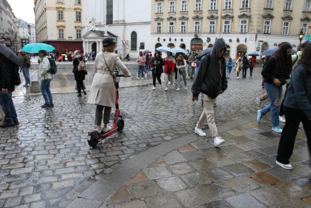 Neue E-Scooter-Regeln in Wien: Welche Anbieter künftig noch fahren dürfen