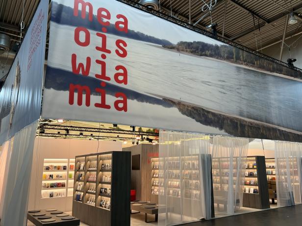 Buchmesse Leipzig: Der Nino in der Bimmel, die Autoren im Chalet