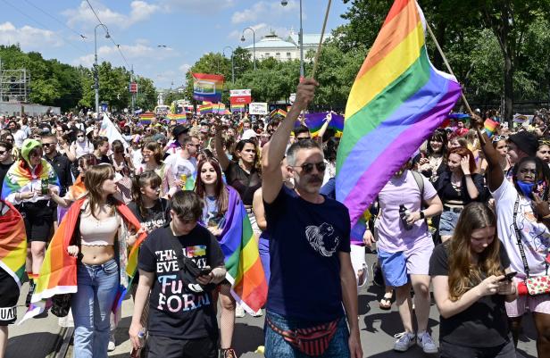 Pride Parade führt zu stundenlanger Sperre des Wiener Rings
