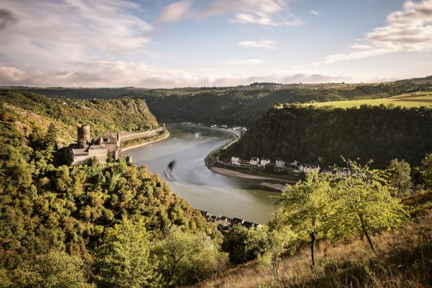 Burg Katz in Sankt Goarshausen, Teil des UNESCO-Welterbes Oberes Mittelrheintal.