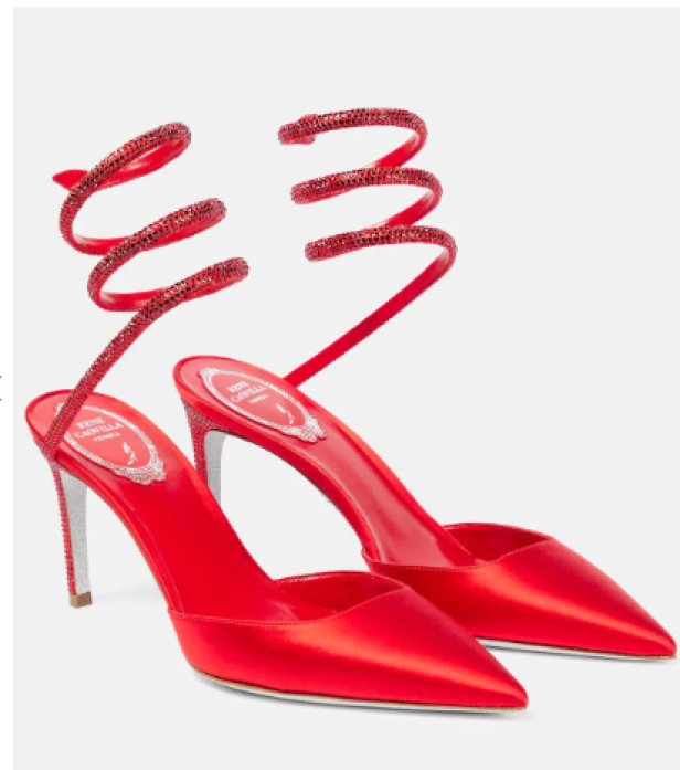 Rote René Caovilla Pumps mit Strass-Spiralen um den Knöchel.