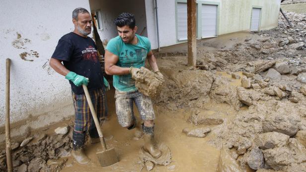 Aufräumarbeiten in Afritz: 28 Häuser nach Muren weiter unbewohnbar