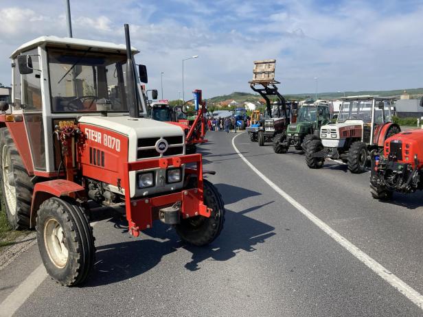 Demo für Neusiedler See: „Klimakleber machen es uns nicht leicht“