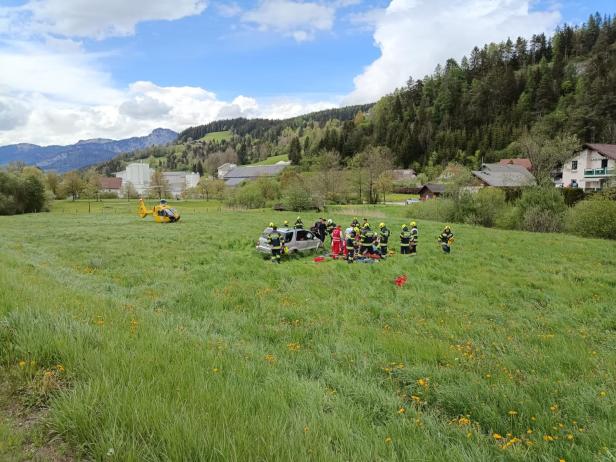 Auto überschlug sich: Zwei Verletzte in der Steiermark