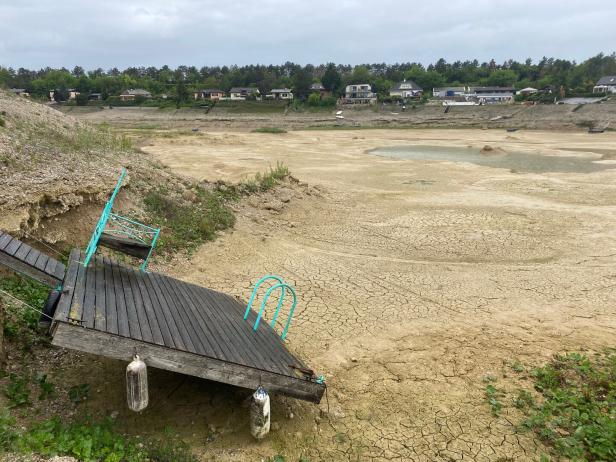 Sommer 2023: Der Föhrensee war nahezu ausgetrocknet.