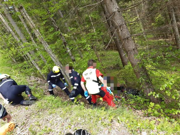 Saison gerade erst begonnen: Motorradfahrer (61) starb im Bezirk Lilienfeld
