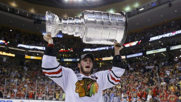 NHL: Chicago holt den Stanley Cup