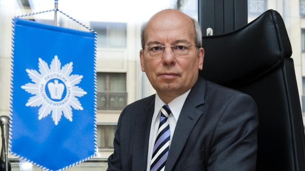 Deutsche Polizeigewerkschaft für Grenzzaun zu Österreich