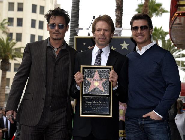 Johnny Depp, Jerry Bruckheimer und Tom Cruise bei der Enthüllung von Bruckheimers Stern auf dem Walk of Fame.