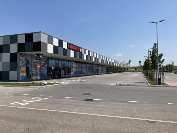 Parndorf: Willkommen im "Keinkaufszentrum"