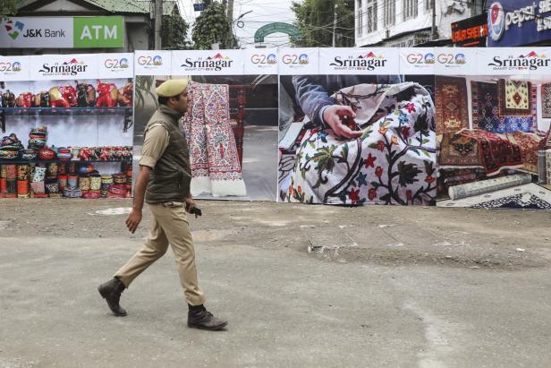 Wie Indien das Krisengebiet Kaschmir als Reiseziel vermarktet