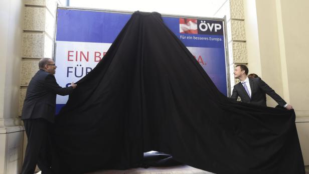 Karas und ÖVP: Beides geht sich am Plakat nicht aus