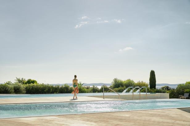 Urlaubsparadies: Premium-Resort lockt mit Luxusvillen & Infinity-Pools