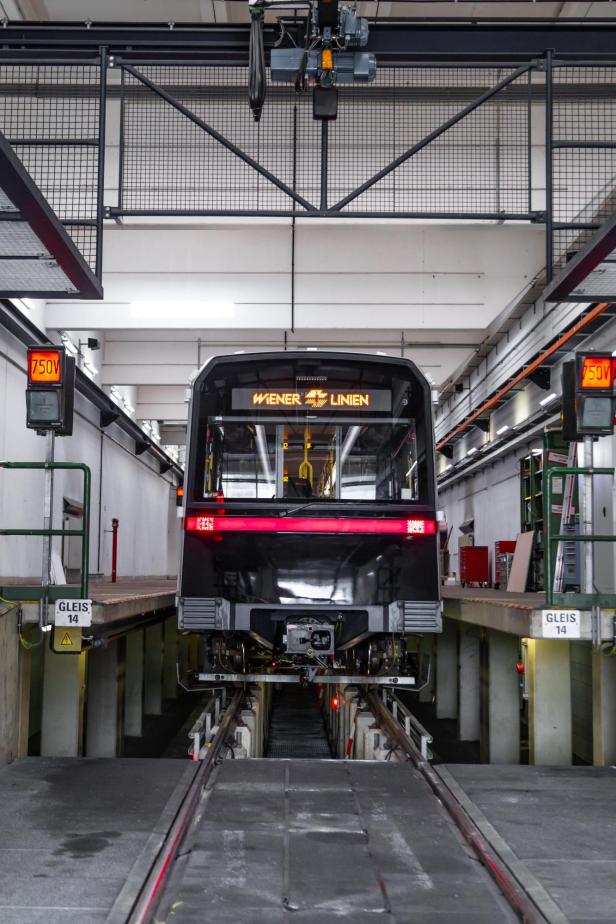 Wiener Öffis: X-Wagen geht am Freitag in Betrieb