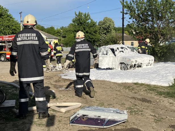 Mehr als nur Brandlöscher: Österreichische Feuerwehrautos in Moldau