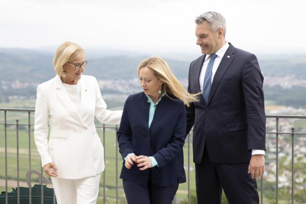 27. EUROPA-FORUM WACHAU: MIKL-LEITNER / MELONI / NEHAMMER Nehammer und Meloni in Göttweig: "Enge Verbündete" in Asylfrage