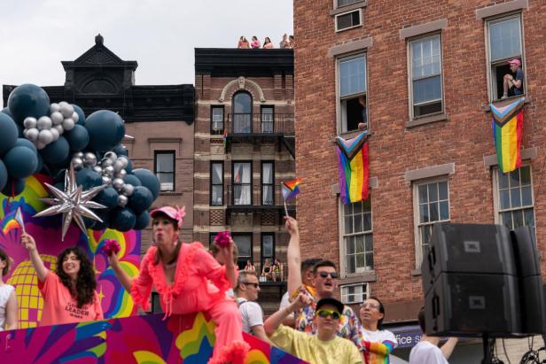 Hunderttausende feiern bei Pride-Paraden in New York und San Francisco