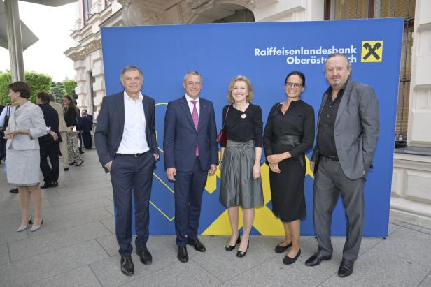 Politik und Wirtschaft feierten beim Sommerfest der Raiffeisenlandesbank OÖ