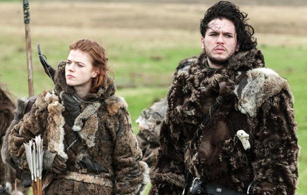 Rose Leslie and Kit Harrington in "game of Thrones"