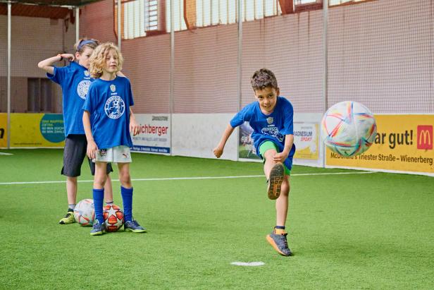 Brasilianische Fußballschule in Wien: „Jogar bonito, Ihr sollt hier viel Spaß haben“