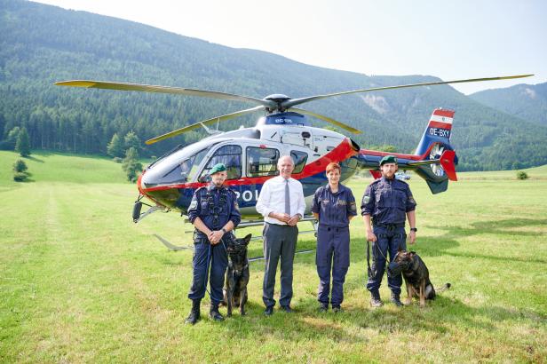 Vermisstensuche auf 2.000 Meter: Polizeihunde werden fit für die Berge