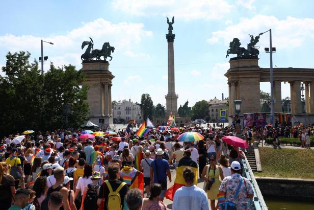 Annual Budapest Pride march