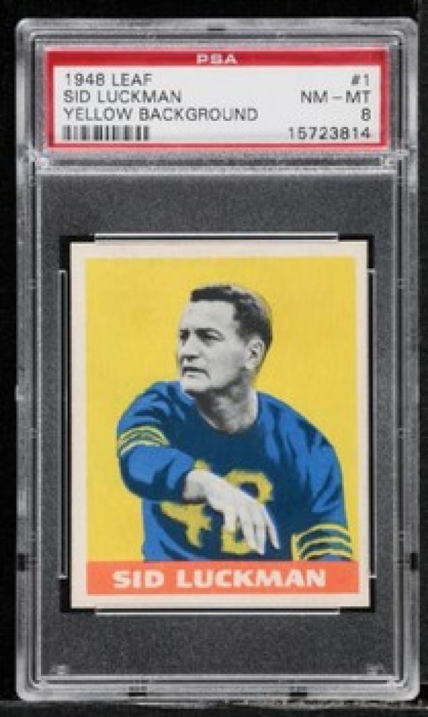 Ein Sid Luckman Football-Sammelkarte von 1948 mit gelbem Hintergrund.