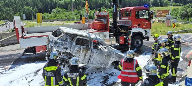 Semmering-Schnellstraße: Zwei Fahrzeugbrände innerhalb weniger Stunden
