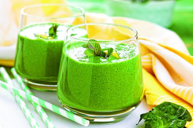 Spinach smoothie  with mint.