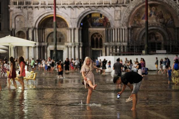 Seltenes Ereignis: Überraschung für Touristen in Venedig