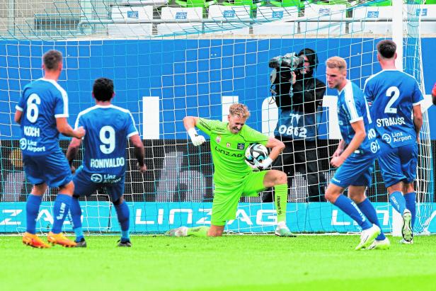 FUSSBALL: ADMIRAL BUNDESLIGA/ 2. RUNDE: FC BLAU WEIß LINZ - TSV EGGER GLAS HARTBERG