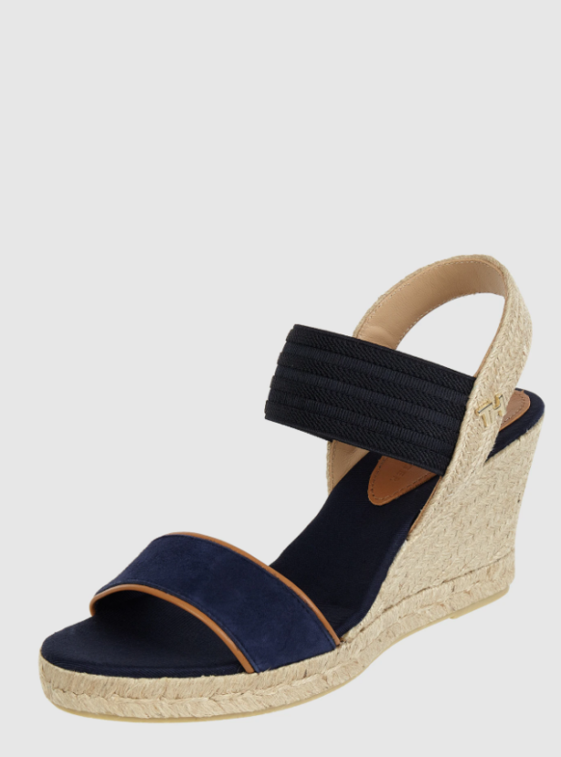 Blaue Keilsandalen von Tommy Hilfiger mit Bastsohle.