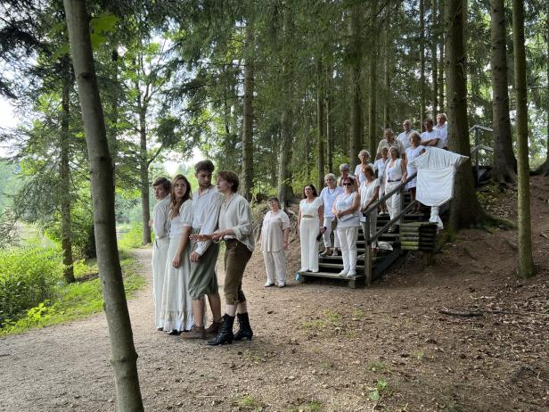 Festival "Hin & weg“ in Litschau: Herrenmenschen am Herrensee