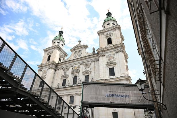 Vorstellung um 17 Uhr: Jedermann stirbt im Salzburger Hochofen