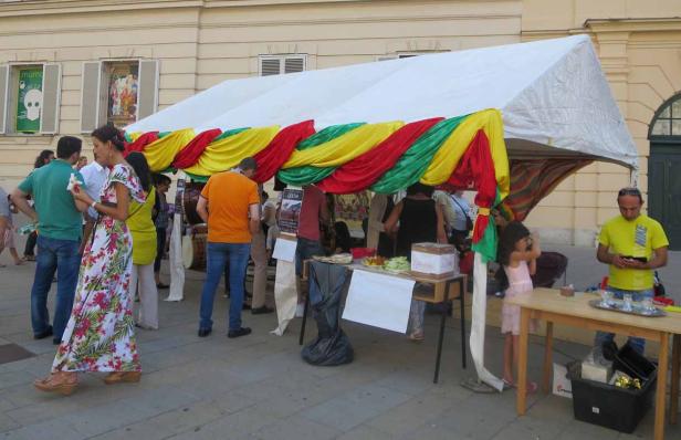 Kurdisches Kulturzelt beim Wiener MQ