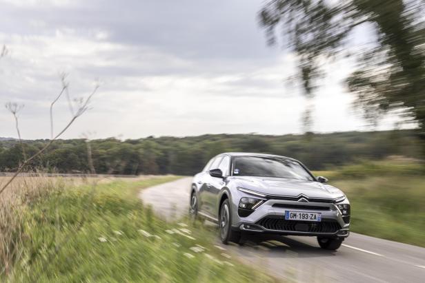 Citroën setzt auf autonomes Fahren: Das kann der neue C5 X ganz alleine