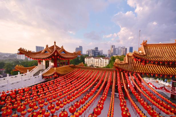 Rote Lampions gelten als Glückssymbol beim Neujahrsfest. China zum Jahreswechsel erleben