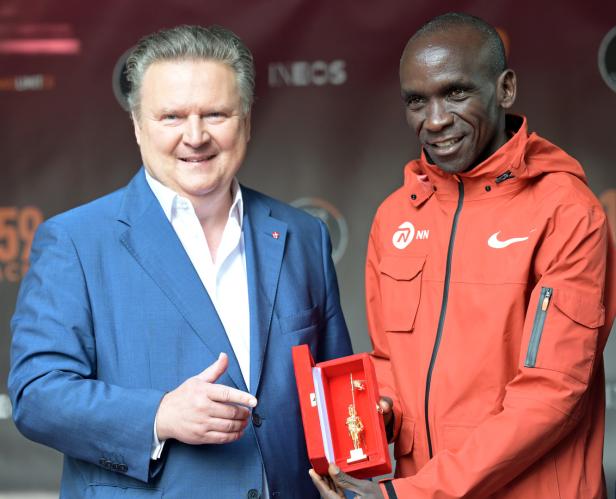 Marathonmann Kipchoge in Wien: "Lewis Hamilton ist mein Idol"