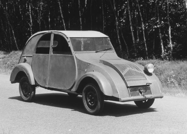 75 Jahre Citroën 2CV: Wie ein hässliches Entlein Automobilgeschichte schrieb