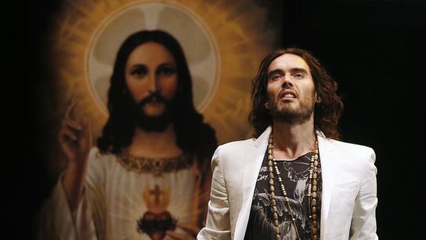 Russell Brand: "Es geht um Helden & Sex"