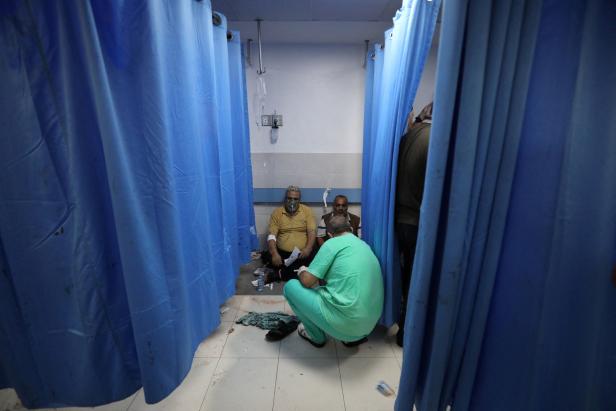 Laut Hamas Hunderte Tote nach Luftangriff auf Krankenhaus