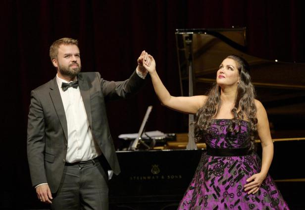 Kein nichtrussisches Wort bei Netrebko-Konzert in der Staatsoper