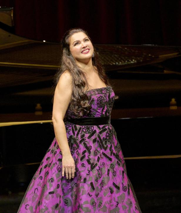 Kein nichtrussisches Wort bei Netrebko-Konzert in der Staatsoper