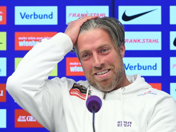 Austria-Coach Michael Wimmer ist gut gelaunt