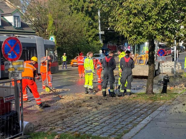 Überschwemmung in Wien-Döbling: Hydrant beschädigt