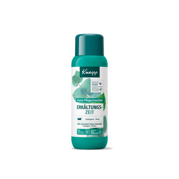 Eine Flasche Kneipp Aroma-Pflegeschaumbad „Erkältungs-Zeit“ mit Eukalyptus und Minze.